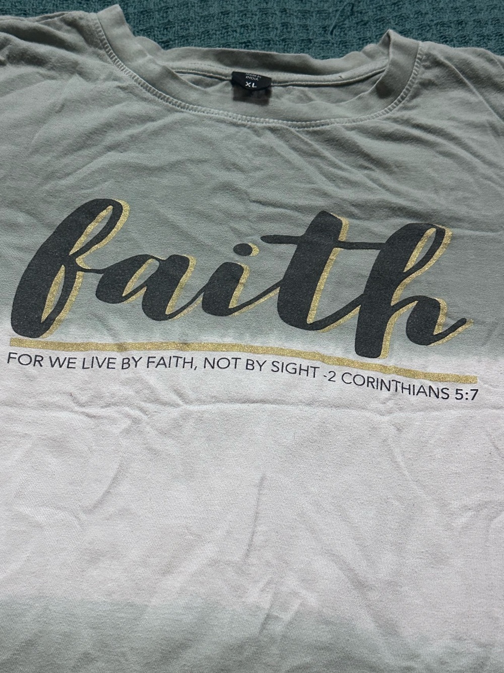 Faith top - Picture 2 of 4